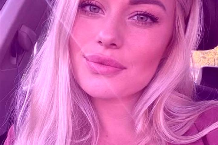 Mila, 38, a blonde hazel-eyed mediterranean companion based in Cinarli. Offering Overnight, BDSM, Party Girl. Available for incall and outcall, day and eveni...