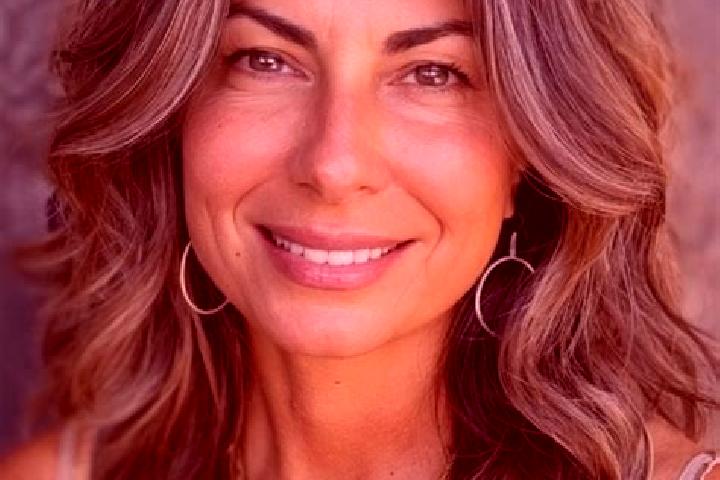 Mila, 38, a brunette grey-eyed latina companion based in Castiraga Vidardo. Offering CIM, Overnight, Domination, Striptease. Available for incall and outcall...