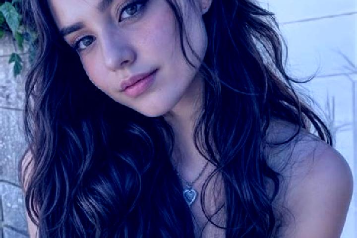 Mila, 38, a brunette hazel-eyed middle eastern companion based in Ichchhapor. Offering Tantra, 69, Girlfriend Experience, CIM. Available for incall and outca...