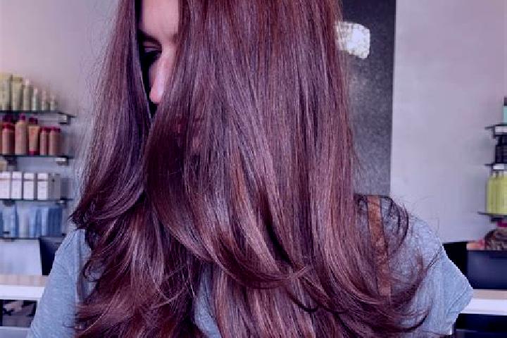 Mila, 38, a chestnut dark-eyed middle eastern companion based in Mascote. Offering A-Level, Girlfriend Experience. Available for incall and outcall, overnigh...