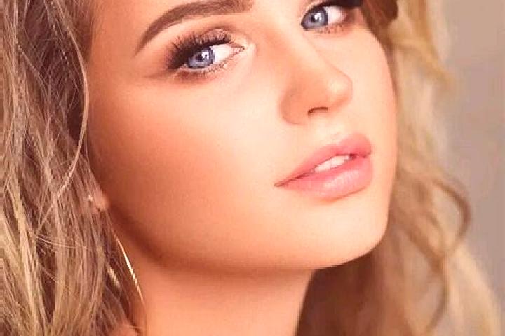 Mila, 38, a dark blonde blue-eyed asian companion based in Bloomsbury. Offering Duos, Deep French Kissing, 69, Massage. Available for incall and outcall, day...