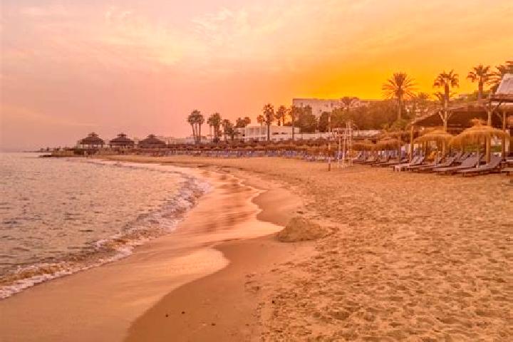 Mila, 38 — Escort in El Bahira, Tunisia