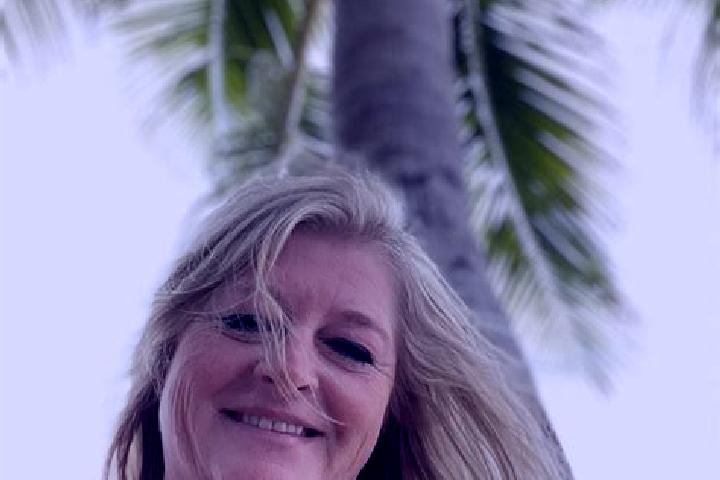 Mila, 38 — Escort in Entiat, United States