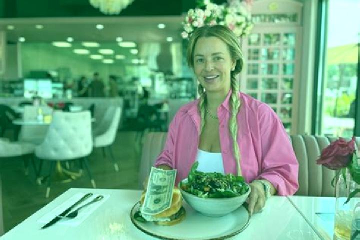 Mila, 38 — Escort in Woods Cross, United States