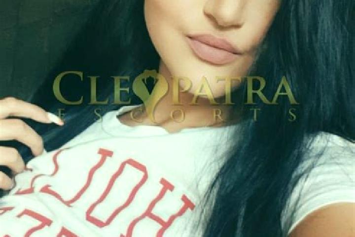 Mila, 39, a black dark-eyed european companion based in Lautaro. Offering Dinner Date, Tantra, GFE, Striptease. Available for incall and outcall, overnight b...