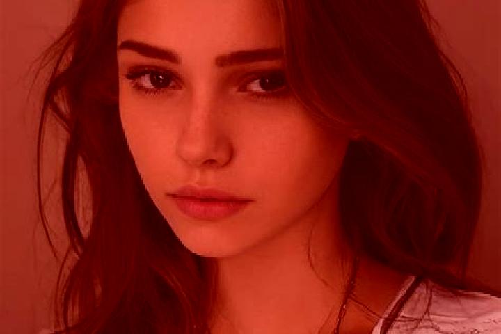 Mila, 39, a chestnut grey-eyed slavic companion based in Apoldu de Jos. Offering Striptease, Fetish, Deep French Kissing. Available for incall and outcall, o...