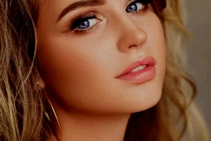 Mila, 39, a dark blonde blue-eyed mediterranean companion based in Emmingen-Liptingen. Offering Striptease, OWO, Fetish, Party Girl, BDSM. Available for inca...