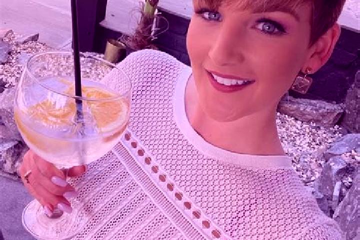 Mila, 39 — Escort in Claxton, United States