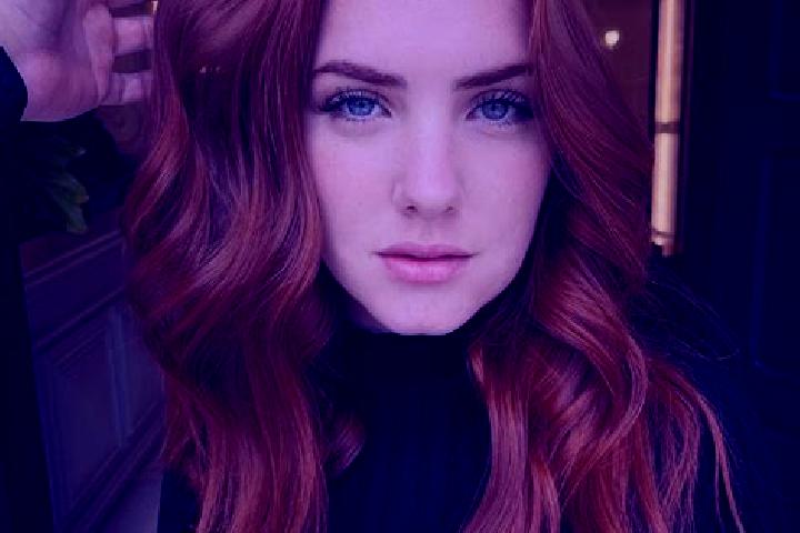 Naomi, 20, a auburn blue-eyed caucasian companion based in Lake Park. Offering Deep French Kissing, Roleplay, OWO. Available for incall and outcall, overnigh...