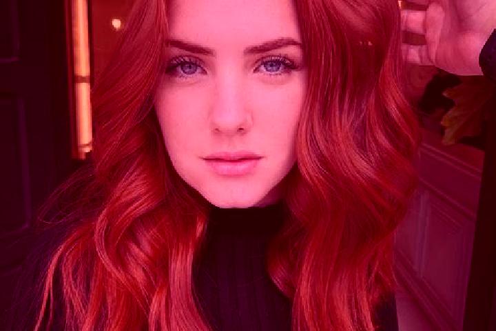 Naomi, 20, a auburn blue-eyed middle eastern companion based in Spergau. Offering Deep French Kissing, BDSM, Travel Companion, Couples, GFE. Available for in...