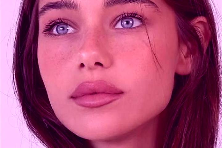 Naomi, 20, a brunette amber-eyed mixed companion based in Socorro do Piaui. Offering Deep French Kissing, A-Level, Party Girl, Massage, Dinner Date. Availabl...