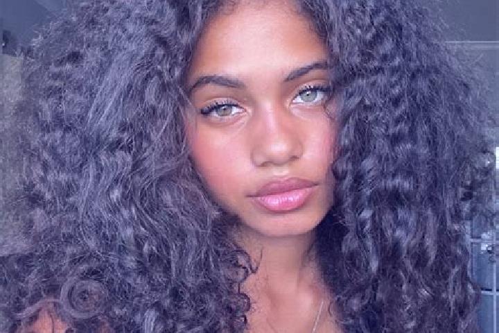 Naomi, 20, a red blue-eyed ebony companion based in Waedenswil / Boller-Giessen. Offering Girlfriend Experience, CIM, BDSM. Available for incall and outcall,...