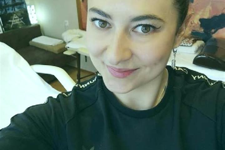 Naomi, 20, a red dark-eyed mediterranean companion based in Solden. Offering Domination, BDSM, Overnight, Dinner Date. Available for incall and outcall, day ...