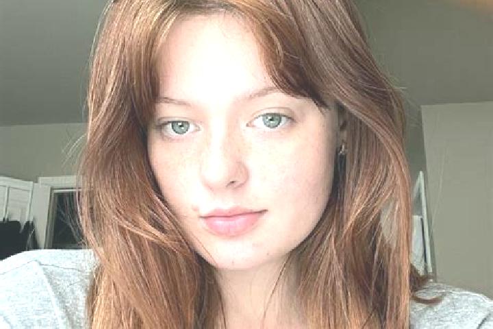 Naomi, 20, a red grey-eyed slavic companion based in Hamlyn Heights. Offering GFE, CIM, Deep French Kissing, Massage. Available for incall and outcall, overn...