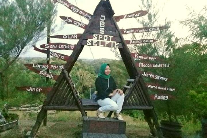 Naomi, 20 — Escort in Dusun Desa Bunter, Indonesia