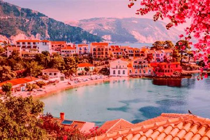 Naomi, 20 — Escort in Rizomylos, Greece