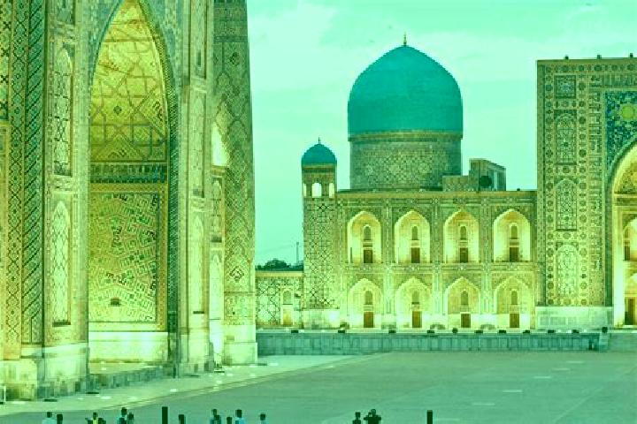Naomi, 20 — Escort in Suqoq, Uzbekistan