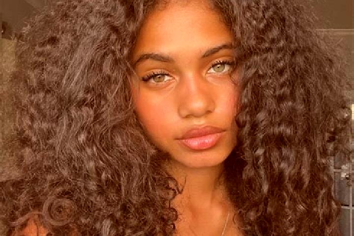 Naomi, 21, a auburn blue-eyed ebony companion based in Lenghu. Offering Couples, Erotic Massage, Overnight. Available for incall and outcall, overnight booki...