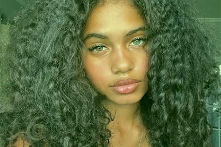 Naomi, 21, a auburn blue-eyed ebony companion based in Parakanbeusi. Offering Dinner Date, Deep French Kissing, BDSM. Available for incall and outcall, day a...