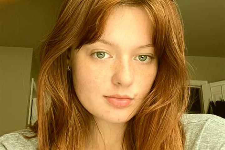 Naomi, 21, a auburn grey-eyed european companion based in Mabank. Offering CIM. Available for incall and outcall, overnight bookings available.