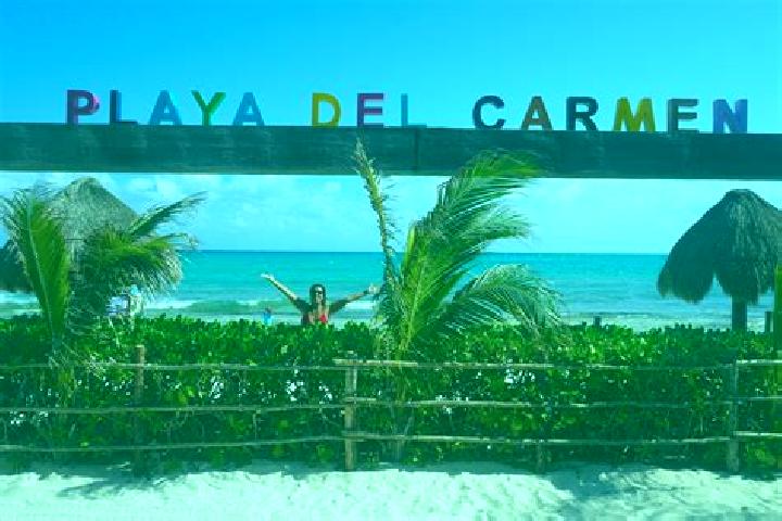 Naomi, 21, a dark blonde dark-eyed latina companion based in Playa del Carmen. Offering Massage, GFE, Domination, Fetish. Available for incall and outcall, o...