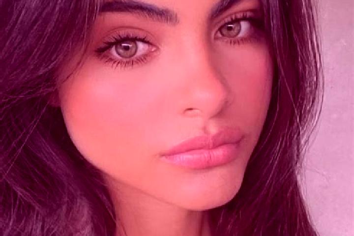 Naomi, 21, a red hazel-eyed indian companion based in Borgofranco d Ivrea. Offering Domination, Party Girl, Dinner Date. Available for incall and outcall, ov...
