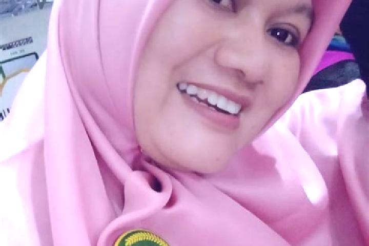 Naomi, 21 — Escort in Jaten, Indonesia
