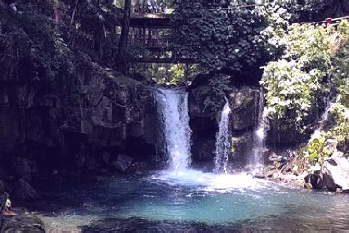 Naomi, 21 — Escort in La Barranca, Mexico