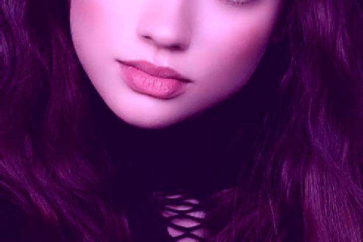 Naomi, 22, a auburn brown-eyed european companion based in Courpiere. Offering Deep French Kissing, 69, Tantra, CIM. Available for incall and outcall, overni...