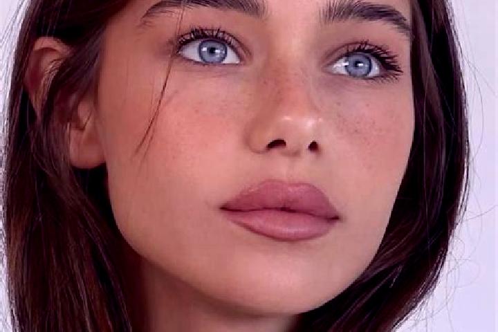 Naomi, 22, a brunette brown-eyed mixed companion based in Burtscheid. Offering Domination, Fetish, Couples, Prostate Massage, Striptease. Available for incal...