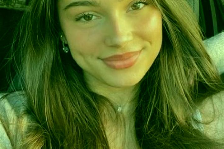 Naomi, 22, a brunette hazel-eyed caribbean companion based in Didayaokro. Offering Travel Companion, CIM, Overnight, Dinner Date. Available for incall and ou...