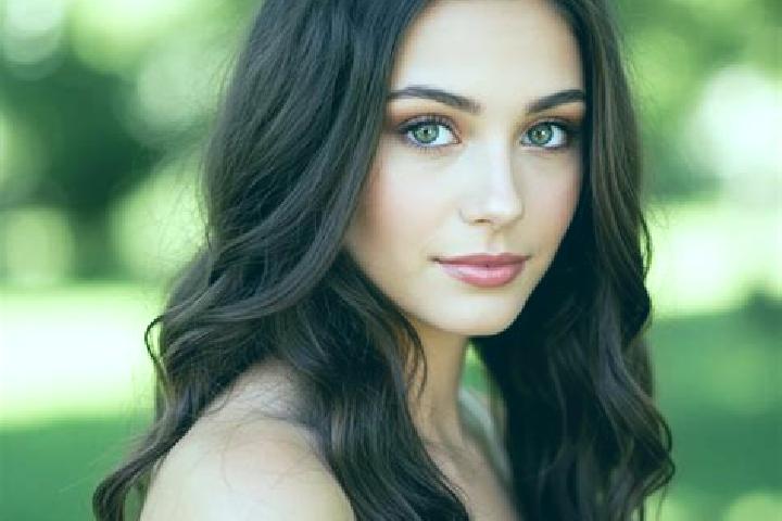 Naomi, 22, a brunette hazel-eyed european companion based in Pocitos. Offering CIM, Domination, 69, Party Girl. Available for incall and outcall, overnight b...