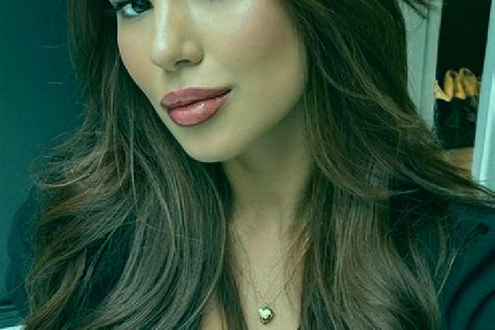 Naomi, 22, a chestnut brown-eyed latina companion based in Zerkow. Offering Striptease, Erotic Massage, Duos, A-Level. Available for incall and outcall, day ...