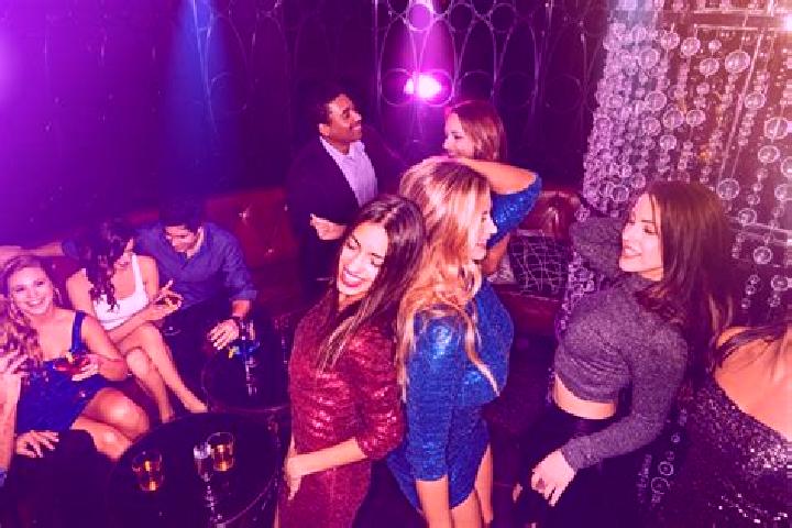 Naomi, 22, a dark blonde grey-eyed mixed companion based in Fontenay-le-Marmion. Offering Striptease, Tantra, Party Girl, Deep French Kissing. Available for ...