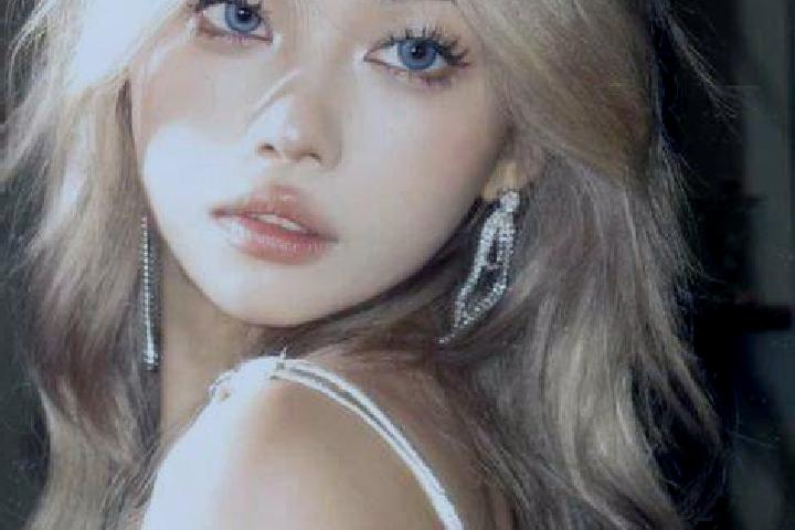 Naomi, 22, a platinum blonde amber-eyed asian companion based in Viseu de Sus. Offering CIM, Party Girl, Deep French Kissing, Domination. Available for incal...