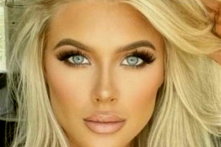 Naomi, 22, a platinum blonde grey-eyed middle eastern companion based in Zuoli. Offering Duos, Girlfriend Experience, Roleplay, Tantra, CIM. Available for in...