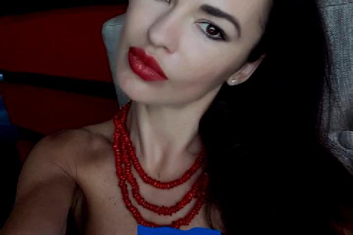 Naomi, 22 — Escort in Andarak, Kyrgyzstan