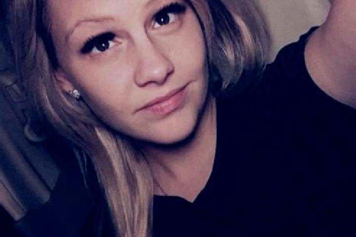 Naomi, 22 — Escort in Armistead Gardens, United States