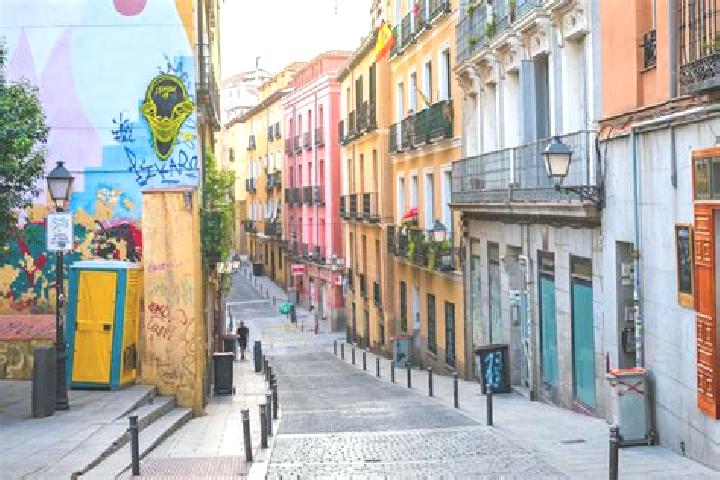 Naomi, 22 — Escort in Lavapies, Spain