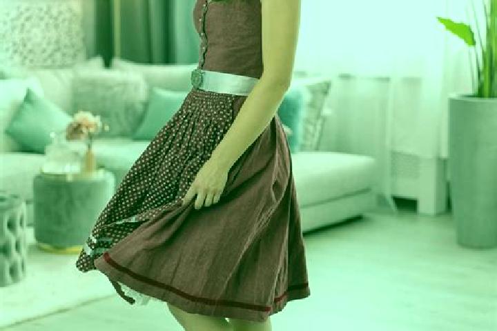 Naomi, 22 — Escort in Moorweg, Germany