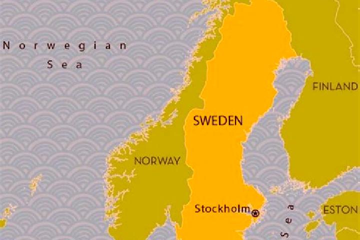 Naomi, 22 — Escort in Skoghall, Sweden