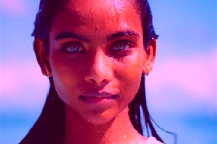 Naomi, 23, a auburn blue-eyed indian companion based in Racalmas. Offering GFE, CIM, 69. Available for incall and outcall, day and evening dates.