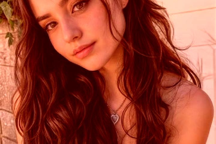 Naomi, 23, a auburn green-eyed middle eastern companion based in Rancho Grande. Offering Overnight, GFE, Duos, Prostate Massage, Couples. Available for incal...