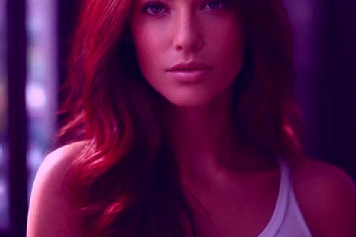 Naomi, 23, a auburn hazel-eyed caucasian companion based in Paravur Tekkumbhagam. Offering CIM, OWO, Couples, BDSM, Duos. Available for incall and outcall, d...