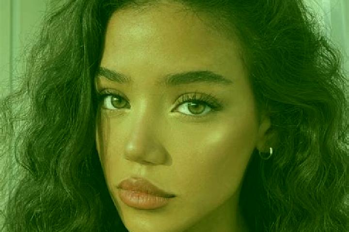 Naomi, 23, a black brown-eyed caribbean companion based in Wenshan City. Offering CIM, Party Girl, Domination. Available for incall and outcall, day and even...