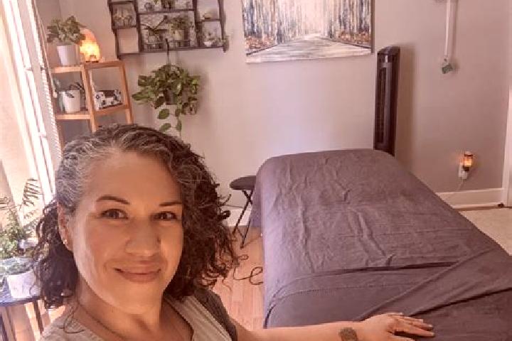 Naomi, 23, a black grey-eyed mixed companion based in Esselbach. Offering Prostate Massage, A-Level, GFE, Girlfriend Experience, BDSM. Available for incall a...