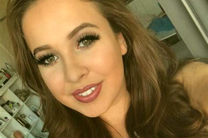 Naomi, 23, a blonde brown-eyed caucasian companion based in Campestre do Maranhao. Offering 69, Fetish, Massage. Available for incall and outcall, day and ev...