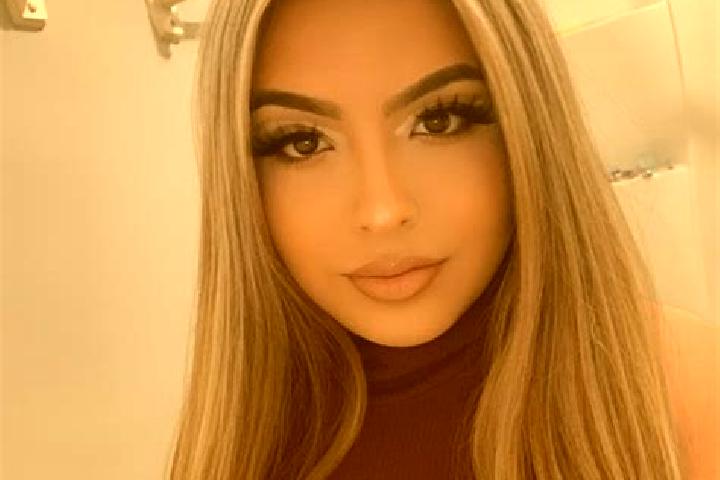 Naomi, 23, a blonde brown-eyed latina companion based in Matinella. Offering Tantra, 69, Duos, Couples, Overnight. Available for incall and outcall, overnigh...