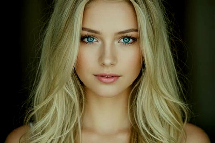Naomi, 23, a blonde brown-eyed mixed companion based in Berumbur. Offering OWO, Dinner Date, Roleplay, BDSM. Available for incall and outcall, day and evenin...