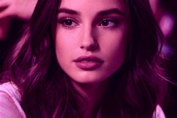 Naomi, 23, a brunette brown-eyed asian companion based in Peralam. Offering Deep French Kissing, Prostate Massage, BDSM, 69. Available for incall and outcall...